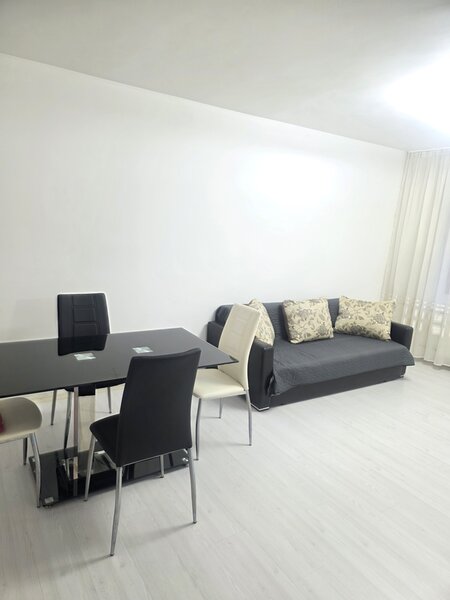 Universitate, Sala Palatului,